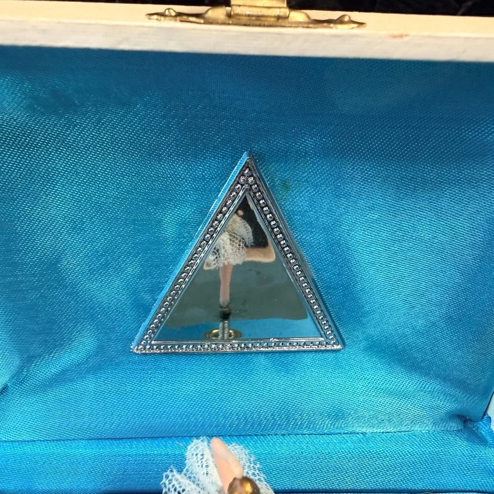 Ballerina Music Box