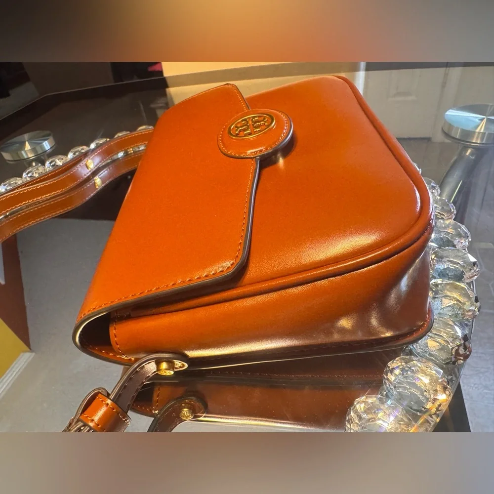 Tory Burch sleek cognac