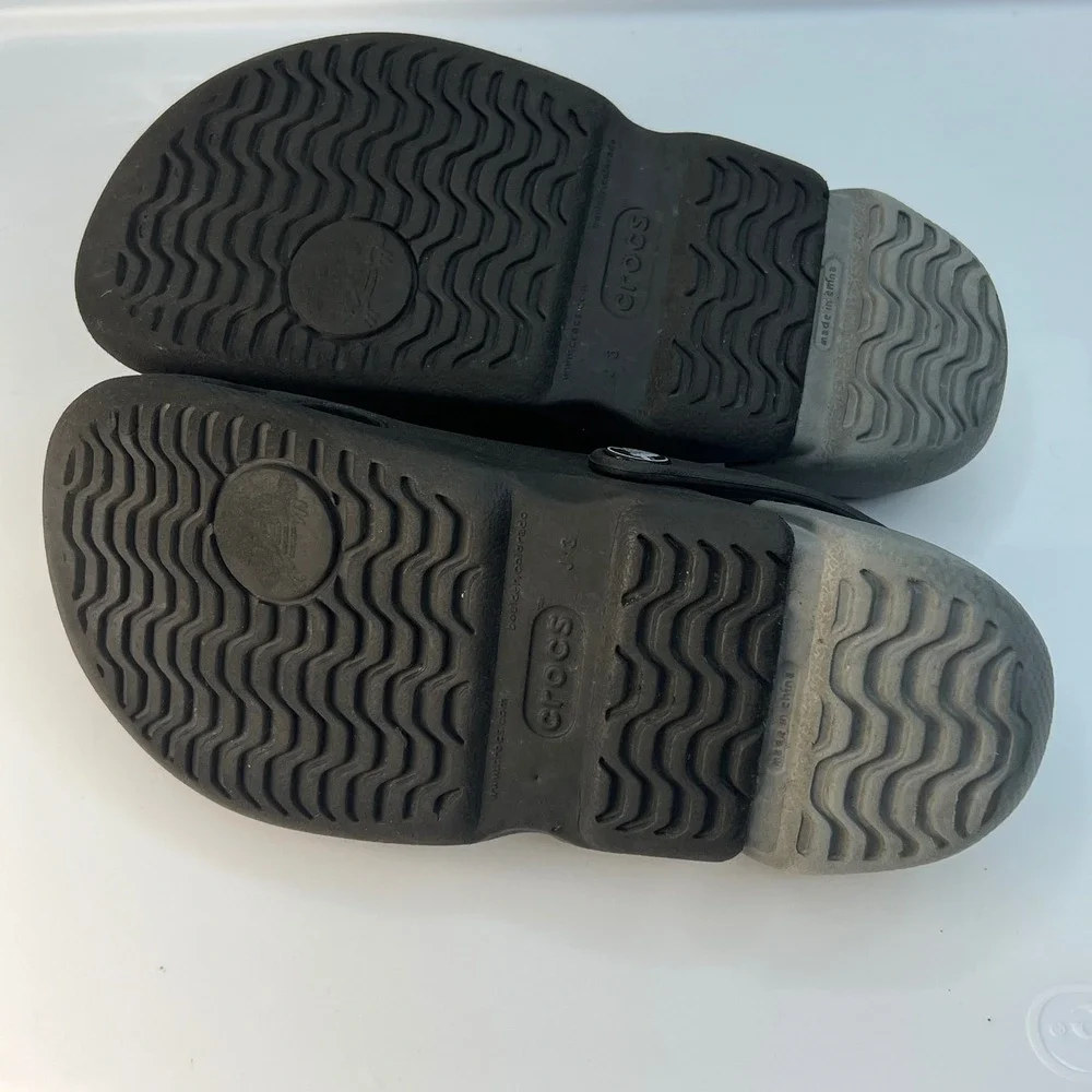 CROCS kids duet