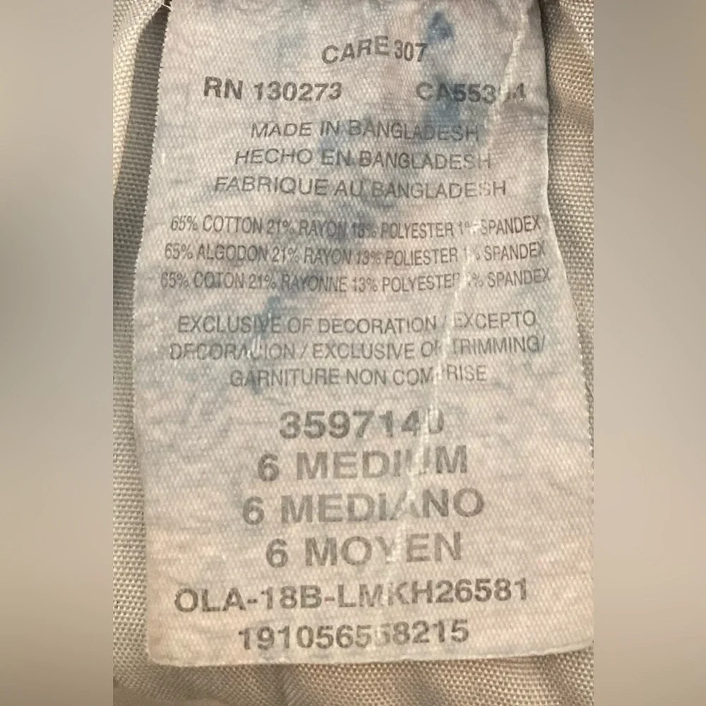 Lee stylish comfortable