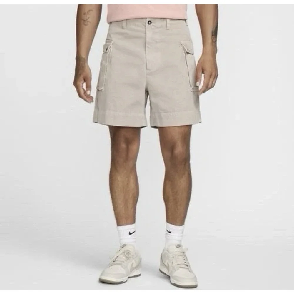NEW Nike Life Hemp Cargo Shorts FZ6571-014 Men's Size 32 MSRP $95 Hiking Shorts