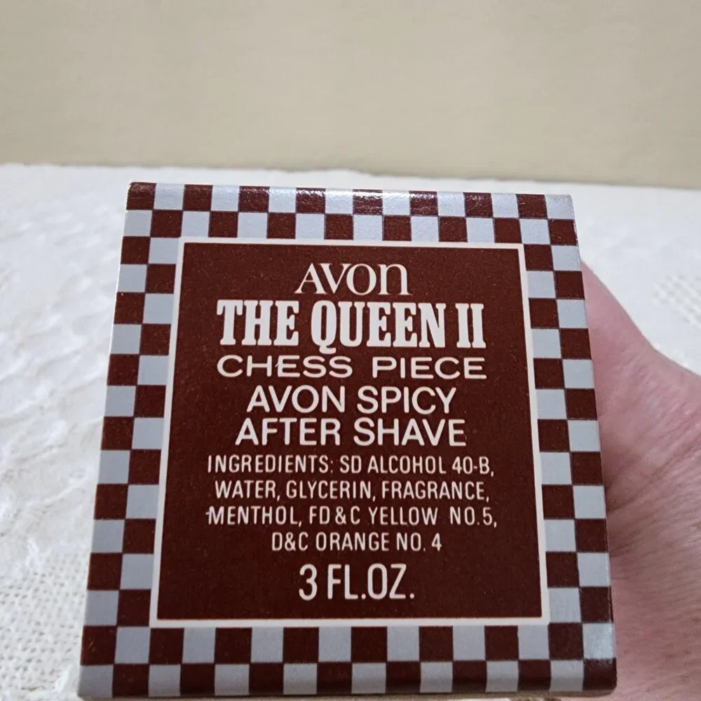 Avon vintage queen