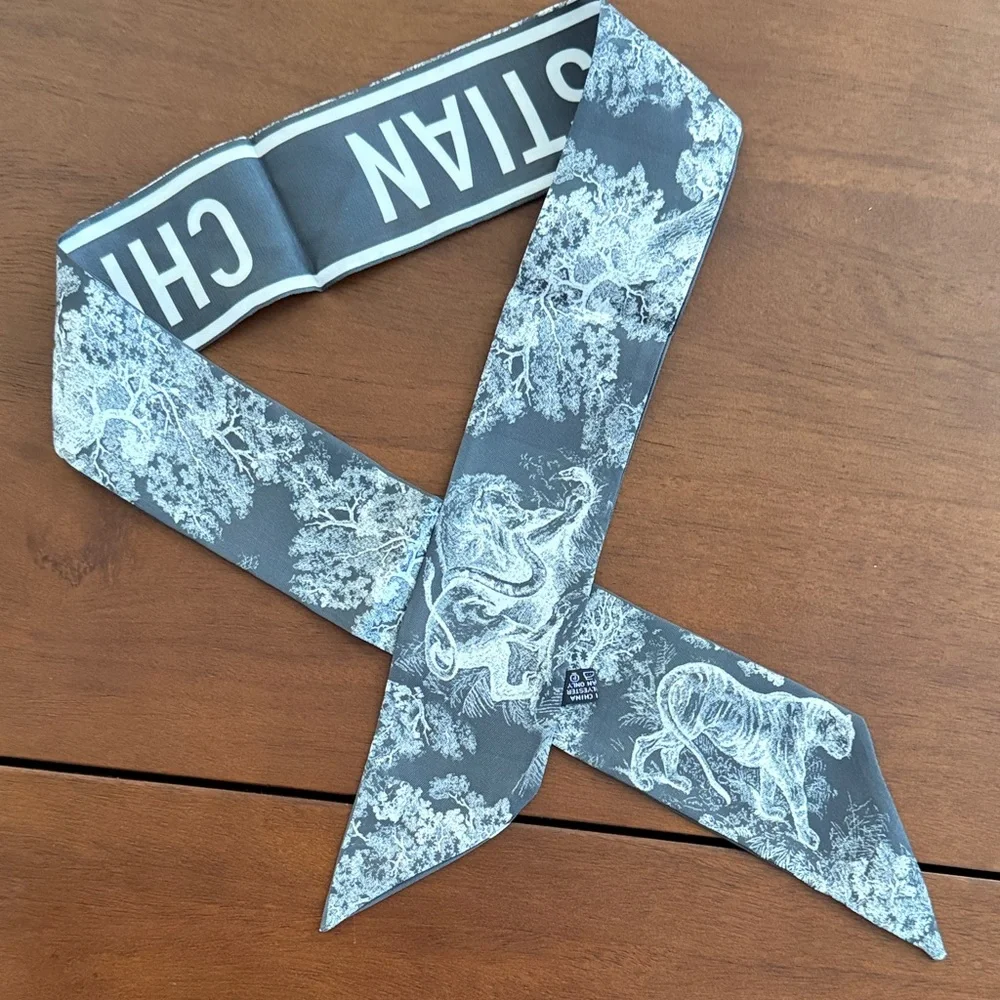Gray and White Silk Twilly with Animal Motif