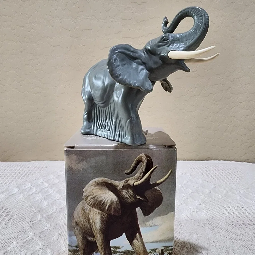Avon head lb box