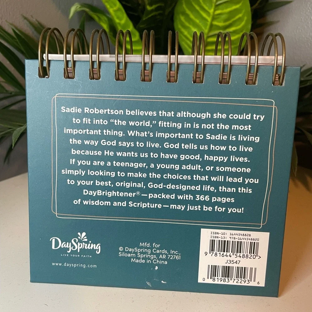 Inspirational Day Desktop Flip Calendar-for any year! Religious, Christian Theme