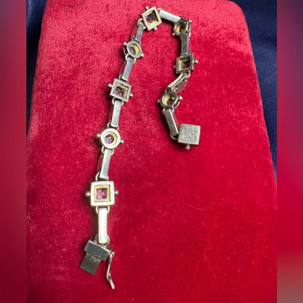 925 Sterling Silver stunning solid