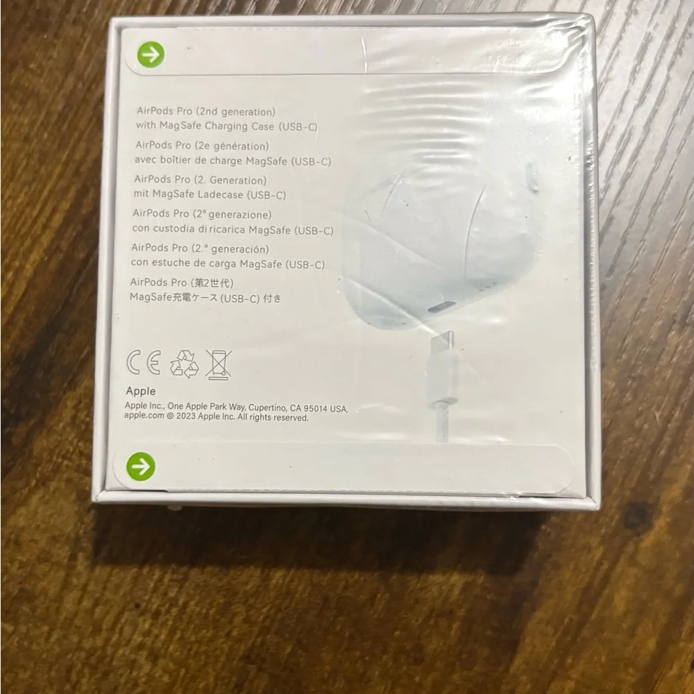 Apple earbuds offer