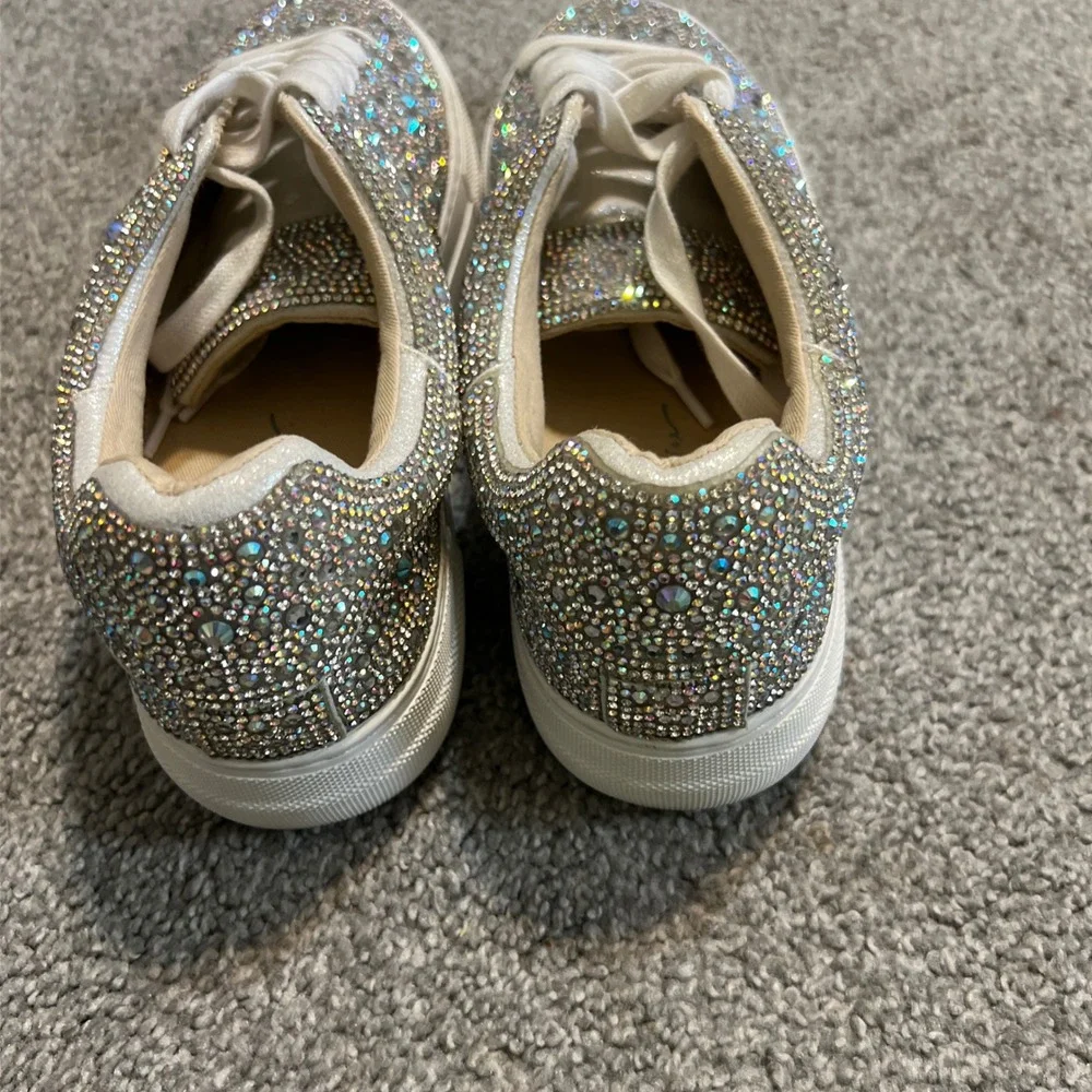 Betsey Johnson maximalist synthetic