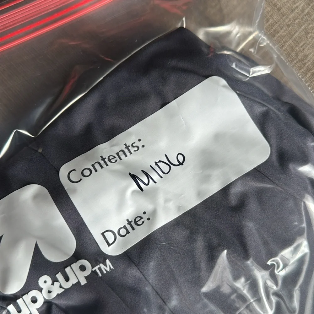 N/A comfortable dark