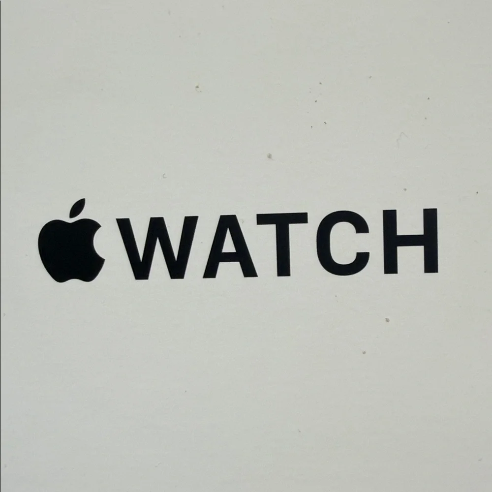 NEW..Apple Watch SE 3 / 40mm Midnight Sport Band…sealed package…