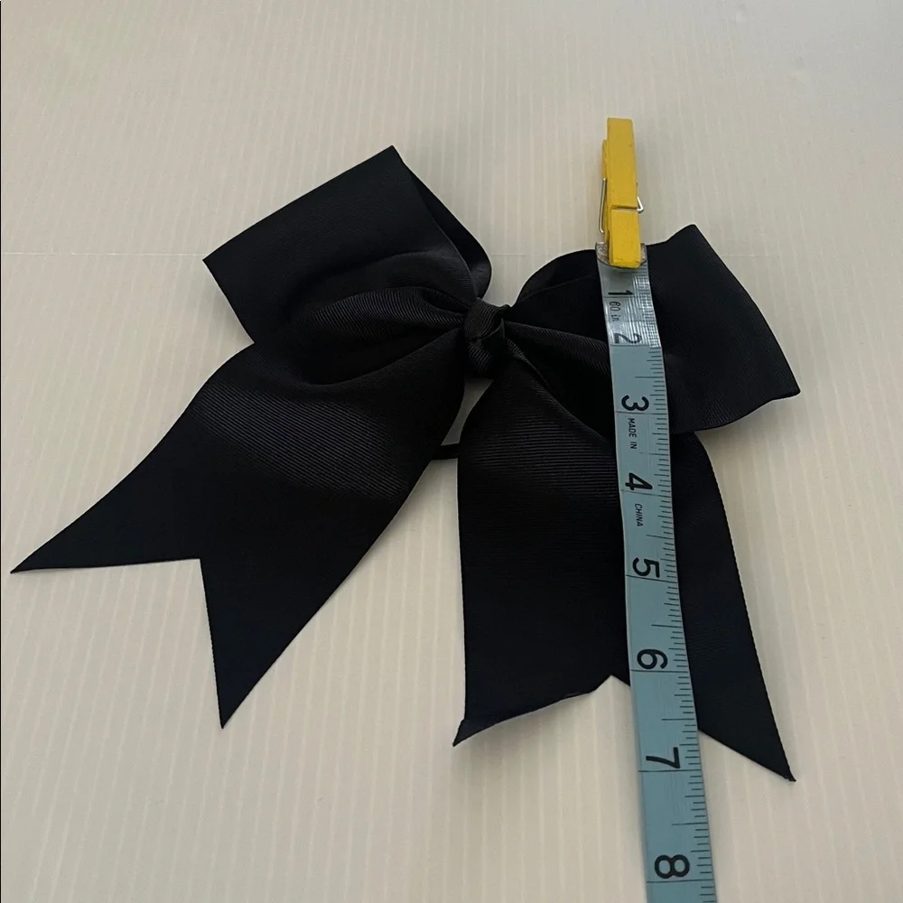 Varsity black cheer