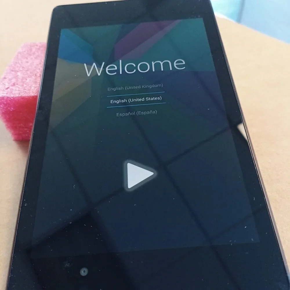 Nexus 7 Tablet Sealed Brand New in Plastic 7” Display Wi-Fi
