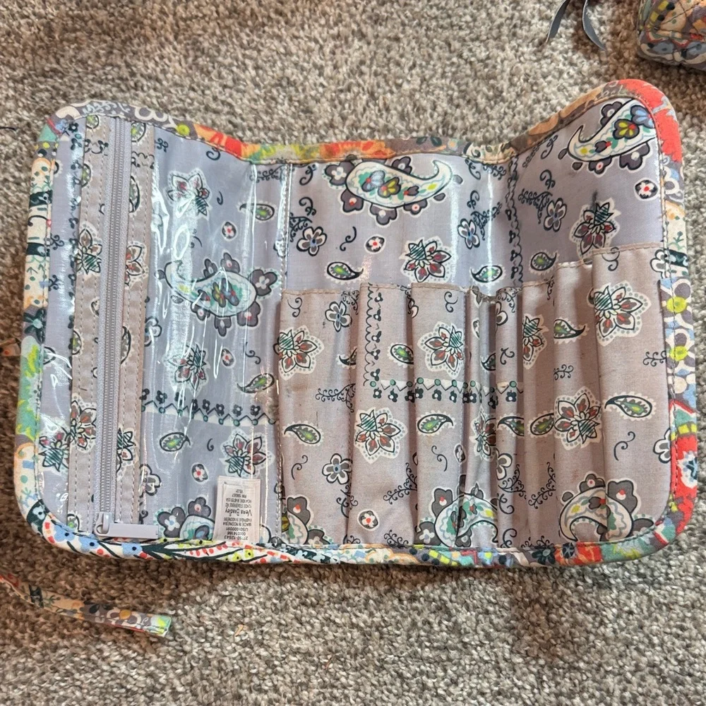 Vera Bradley perfect essentials