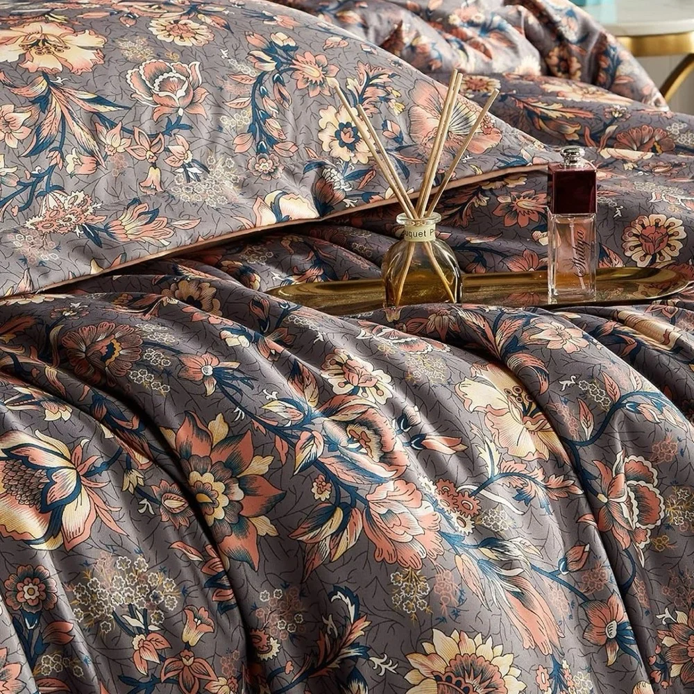 NEW Anthropologie Purple Floral Boho Queen / King Comforter Bedding & Sham Set