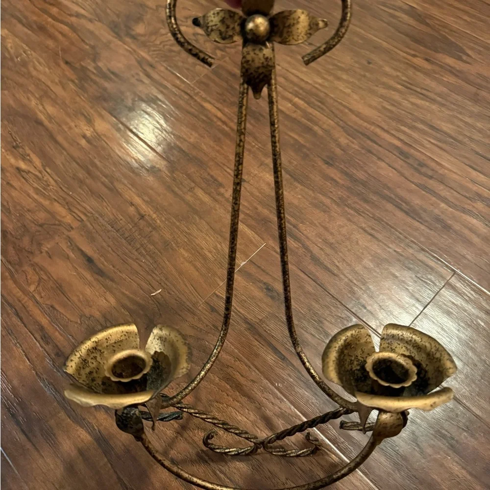 N/A design this gold