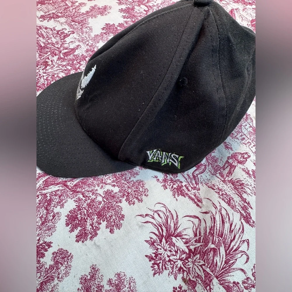 Vans black snapback