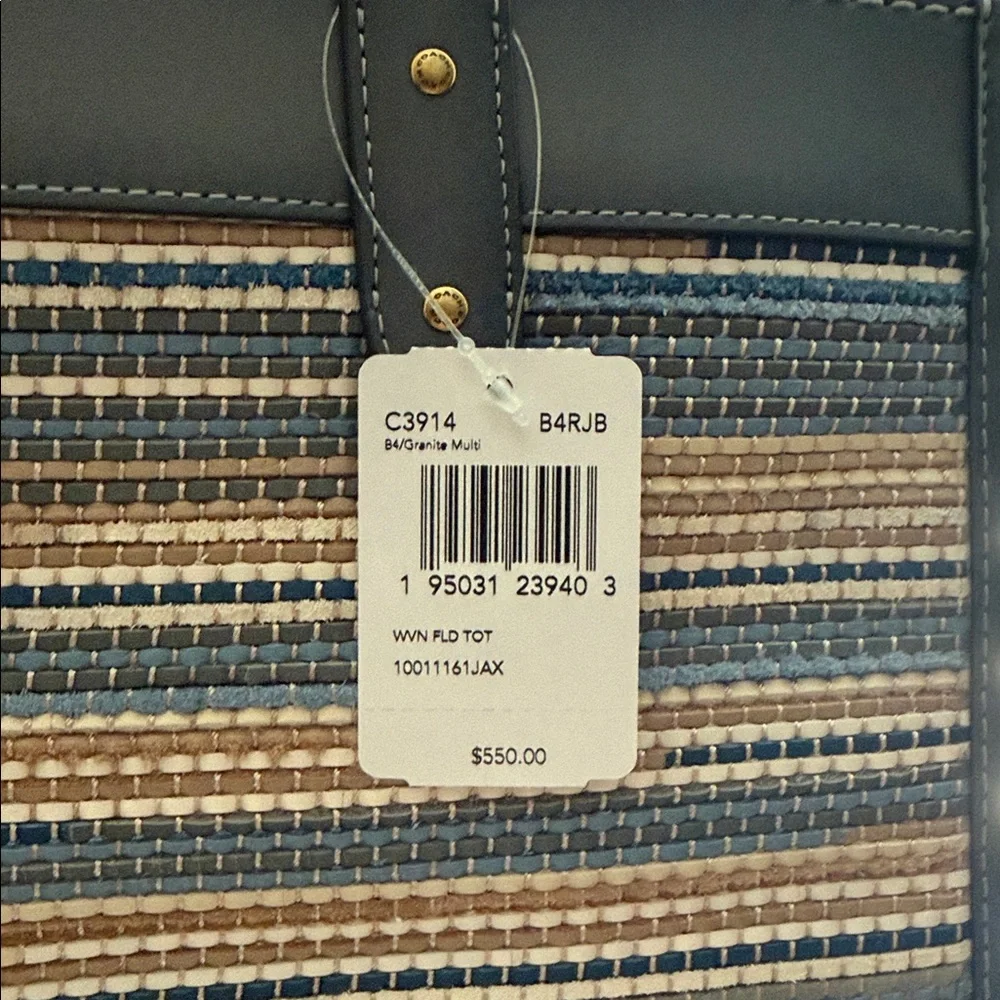 Coach closure internal