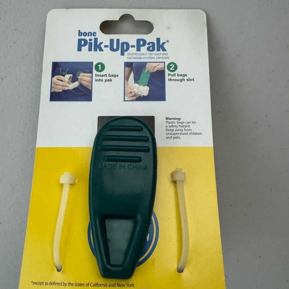 Bone Pik-Up-Pak Dog Waste Bag Dispenser – Cream