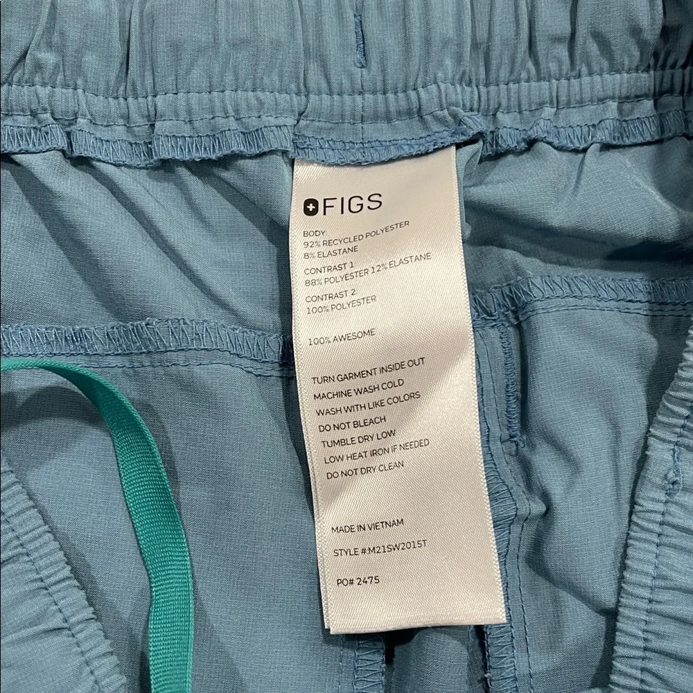 Figs sleek teal