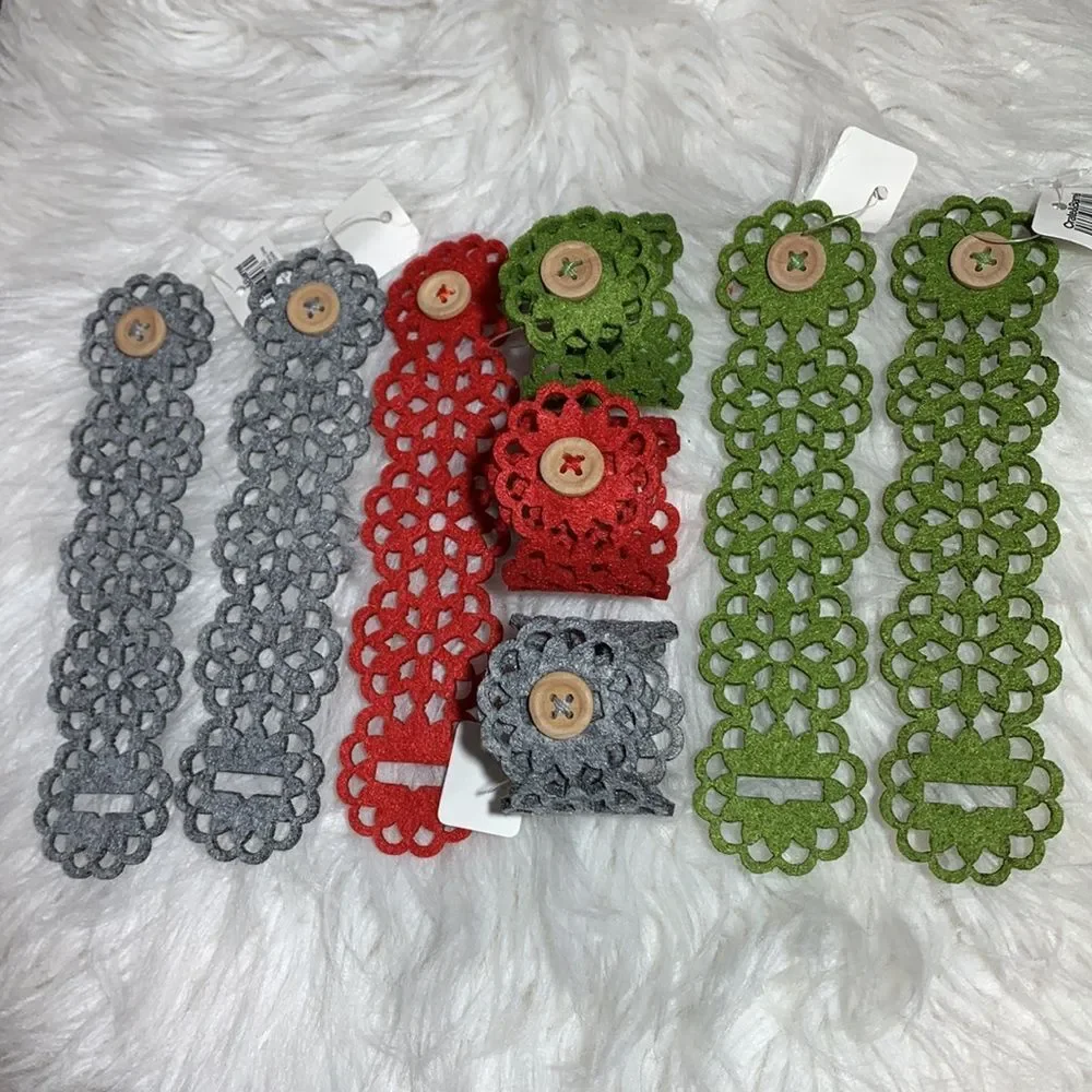 🟢3 for $20 —CRATE & Barrel 8 napkin rings laser cut button closure NWT