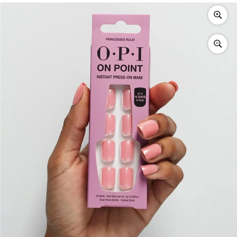 OPI On Point Instant Press-On Mani in Princesses Rule