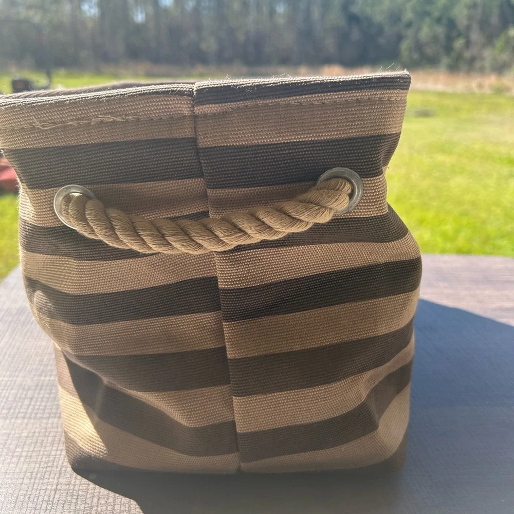 Paw Patch neutral beige