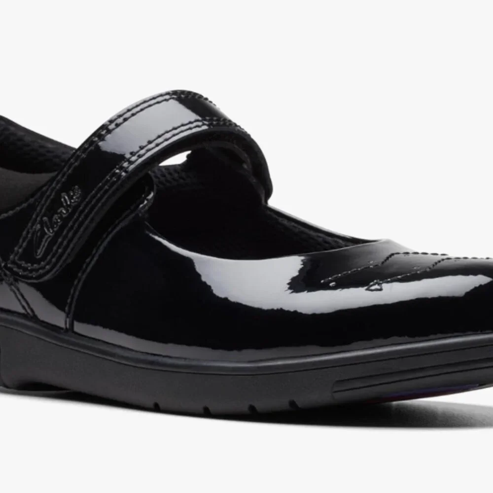 Clarks Girls Jazzy Jig Mary Jane Flat, Black Pat, Kid