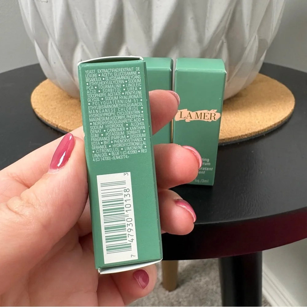 La Mer .1 oz / 3 ML The Revitalizing Hydrating Serum