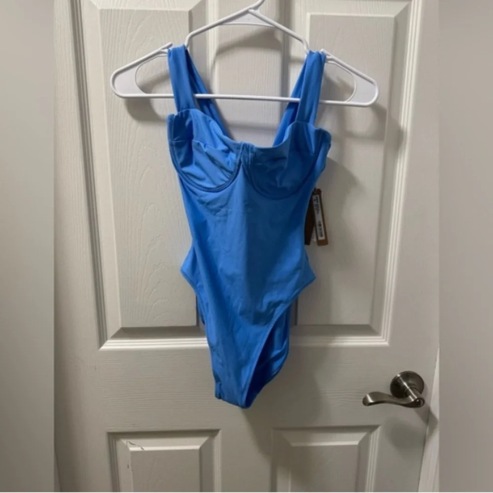 SKIMS Tide Underwire One Piece Swimsuit M