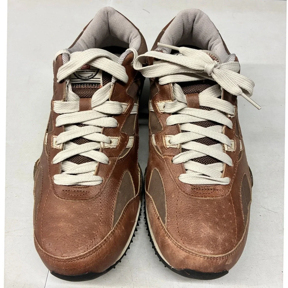 Skechers brand style