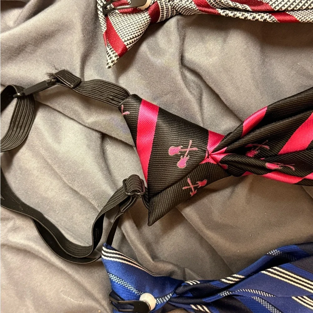 3 boys suit ties