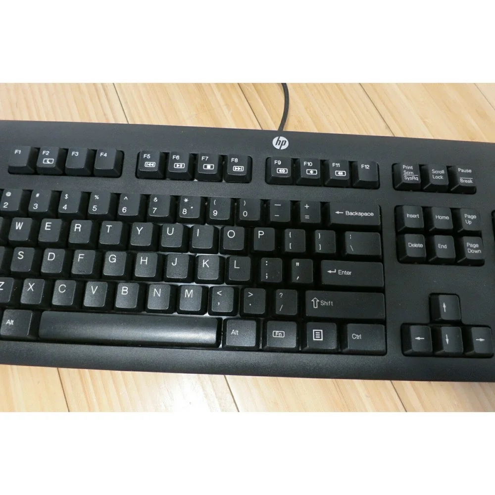 1 HP USB Keyboard KU-1156 Nice Condition Tested & Working 100%