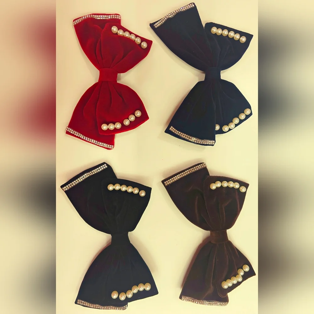 Elegant Bow Hair Clips with Pearls Set For 4