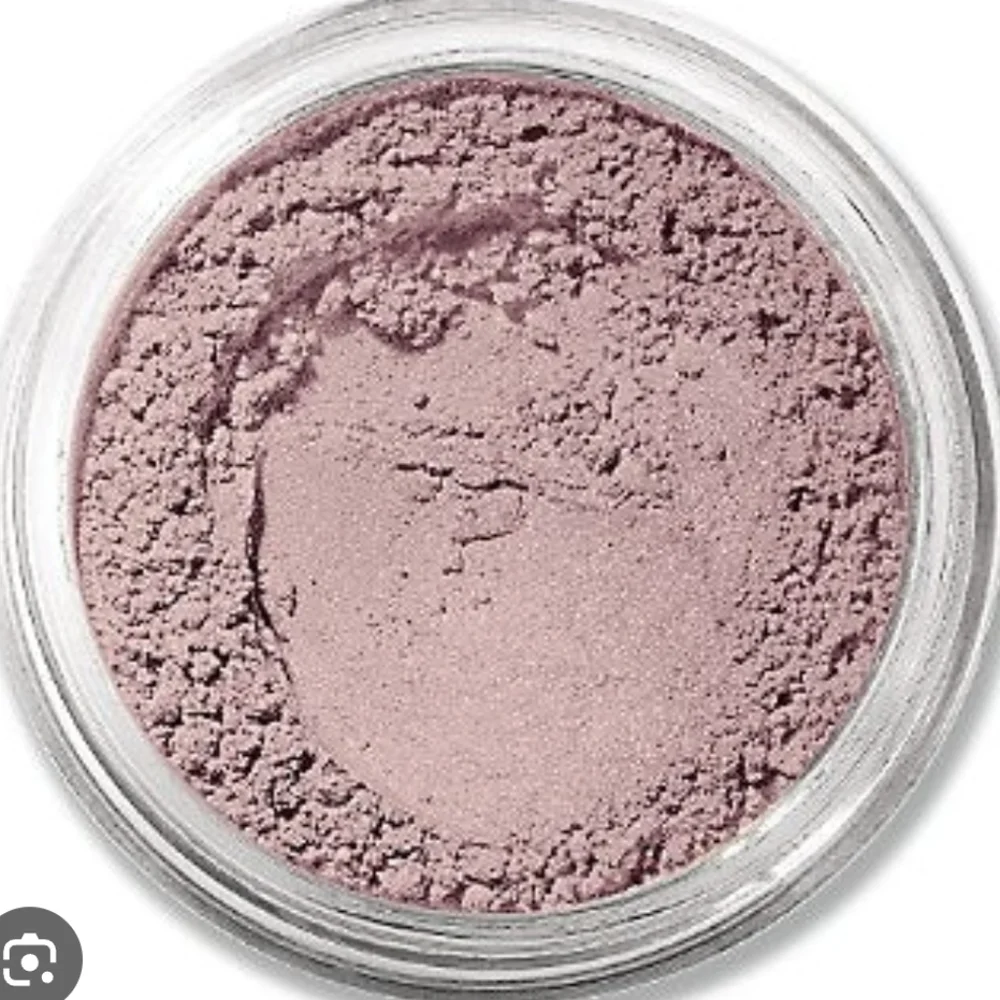 bareMinerals beauty finish