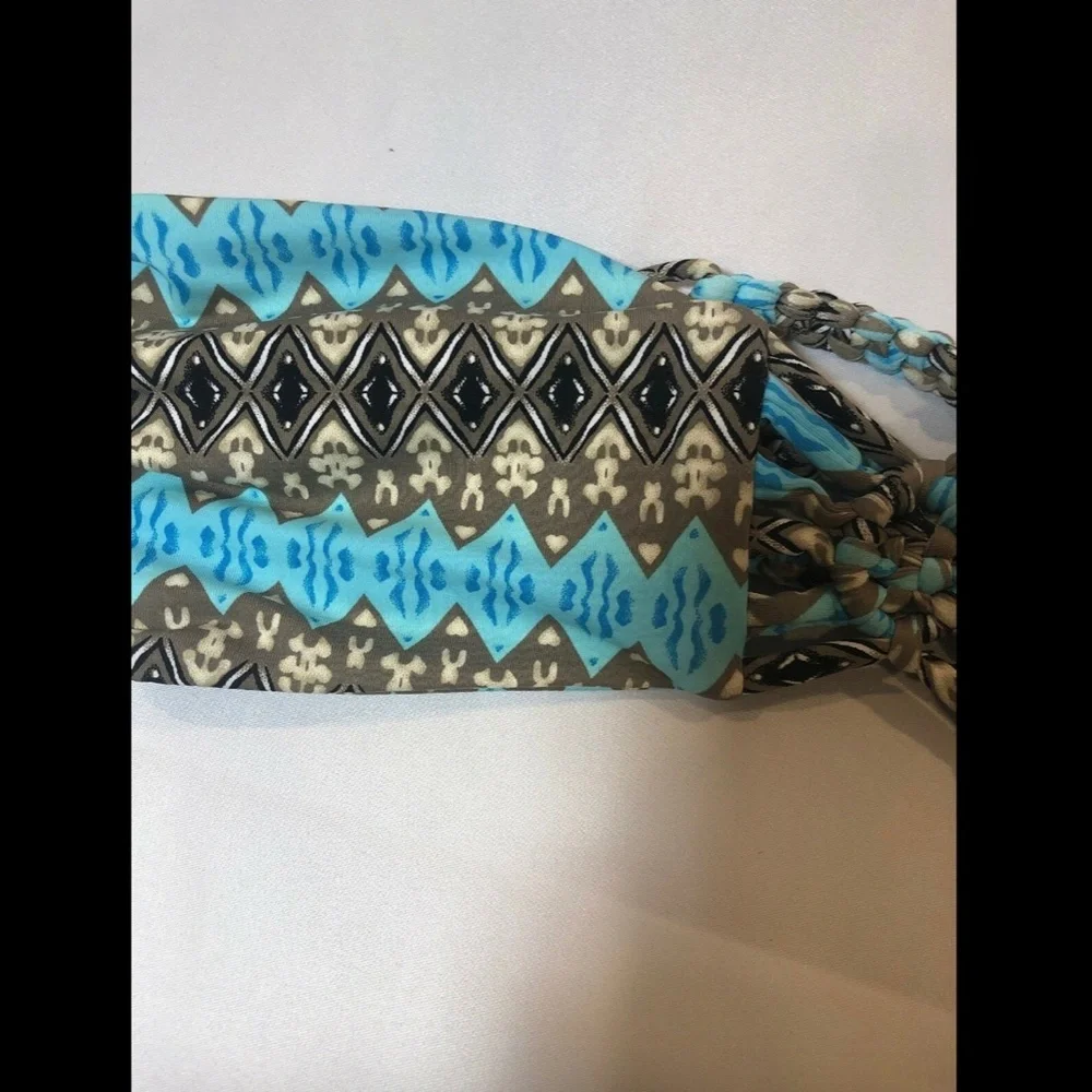 NEW Frankie's Bikinis Mary Jane Macrame‎ Bandeau Ikat Bikini Top in Small