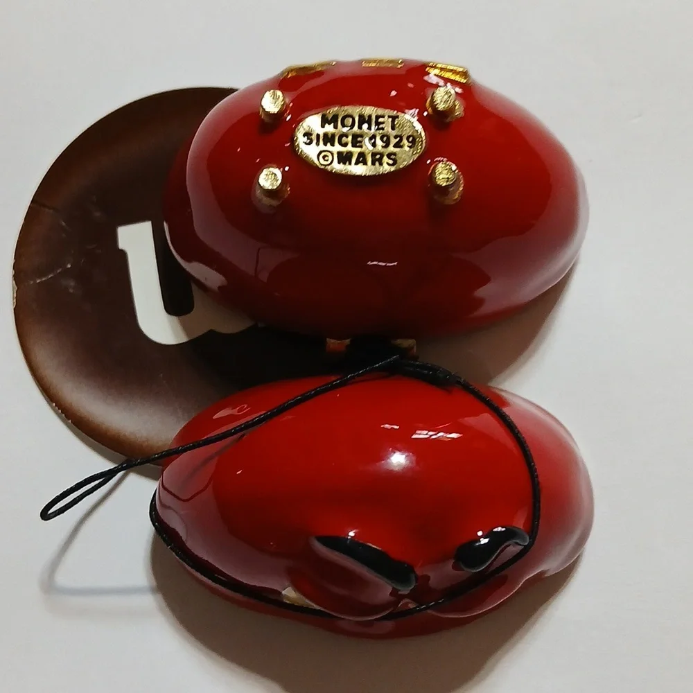 Monet m&m enamel