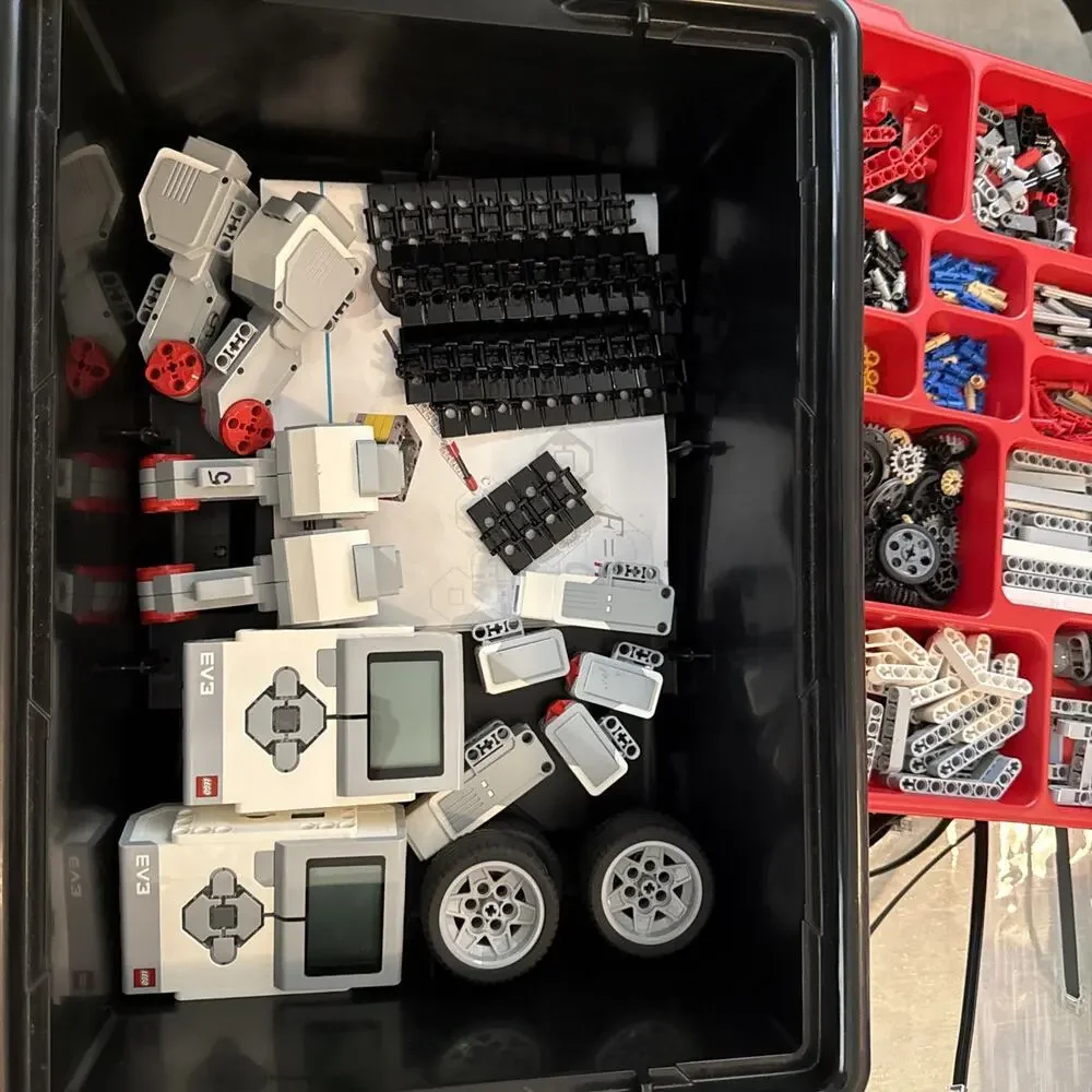 LEGO hello what