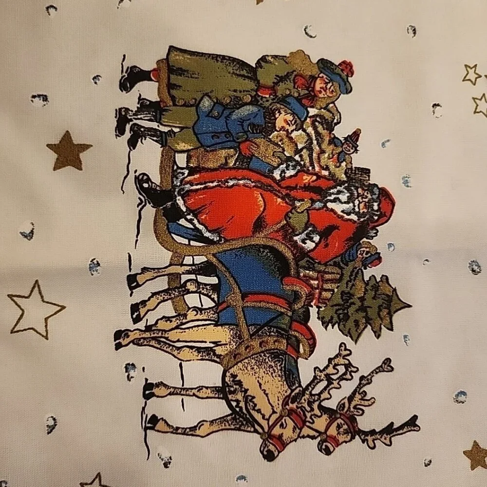 vintage christmas tablecloth Square 31x31