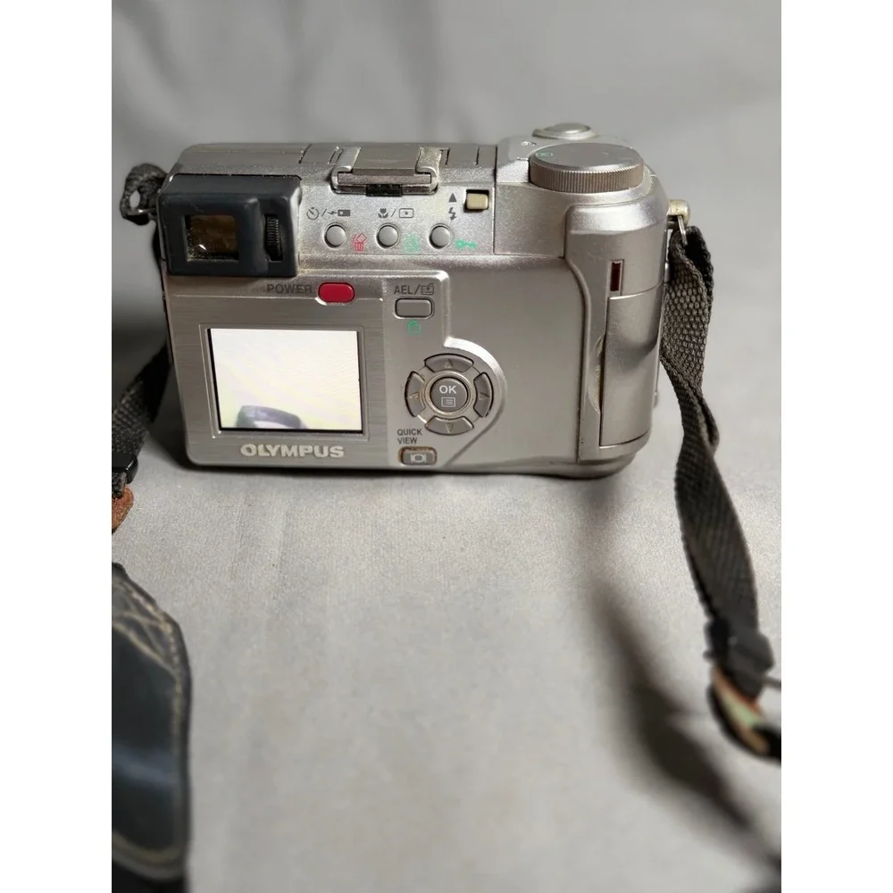 Olympus camedia 750