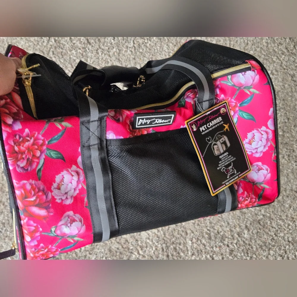 Betsey Johnson dogs cats