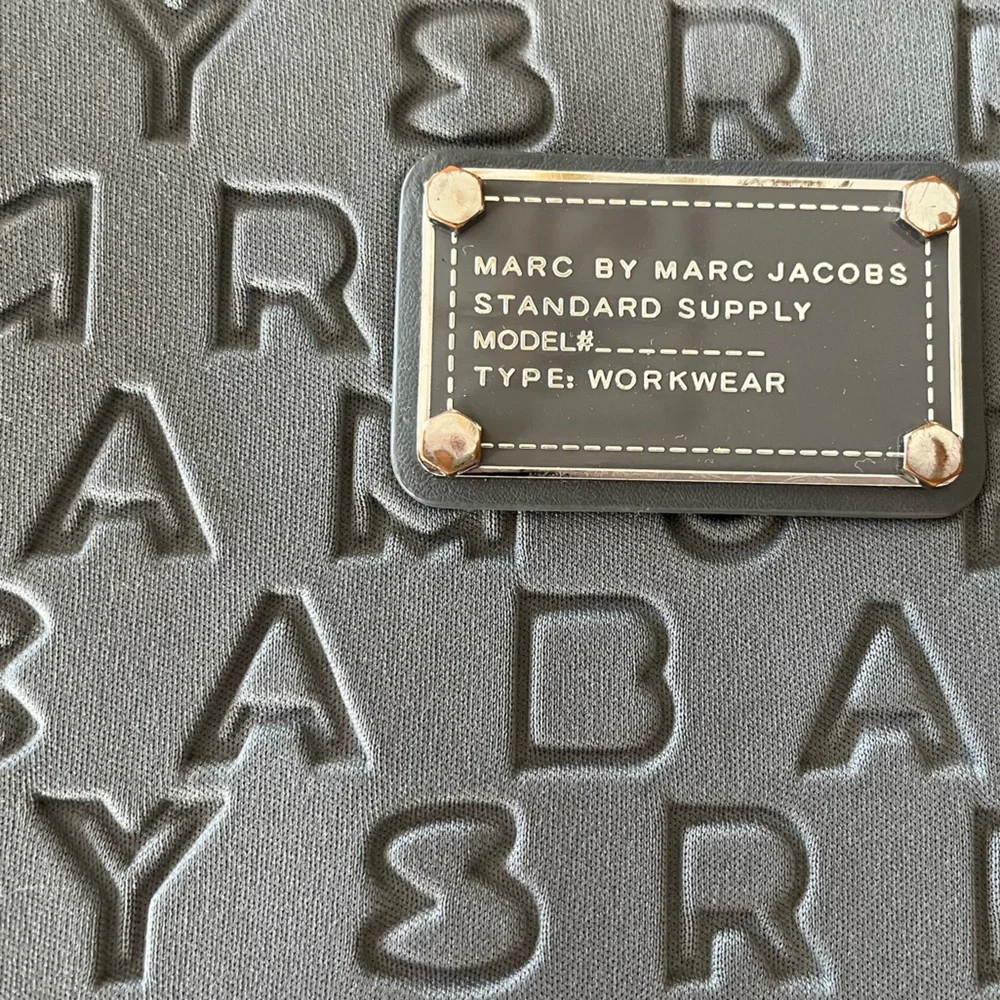 Marc Jacobs Grey Neoprene Laptop Messenger Case