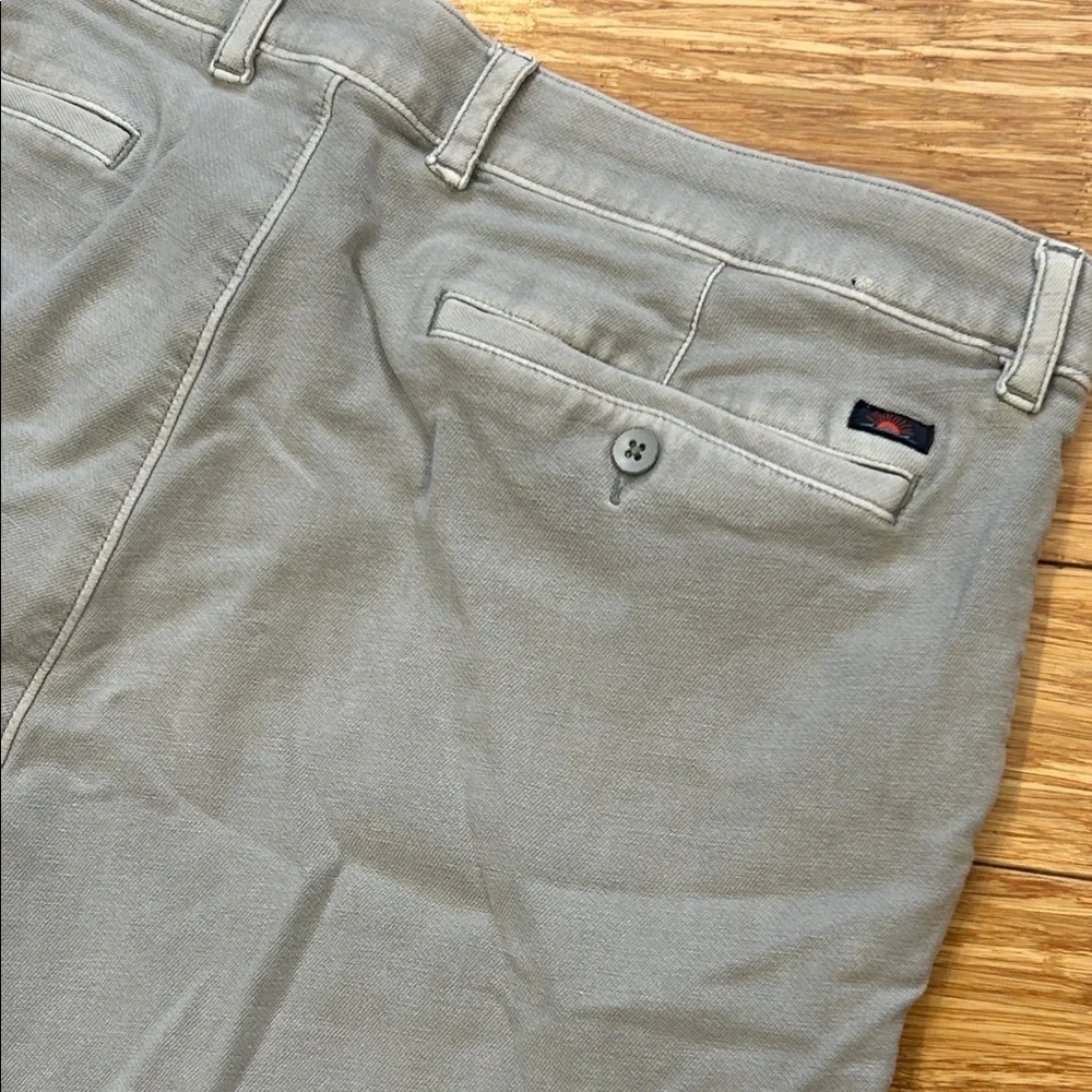 Faherty Light Gray Flat Front Shorts