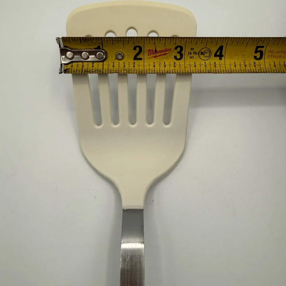 Pyrex vintage accessories