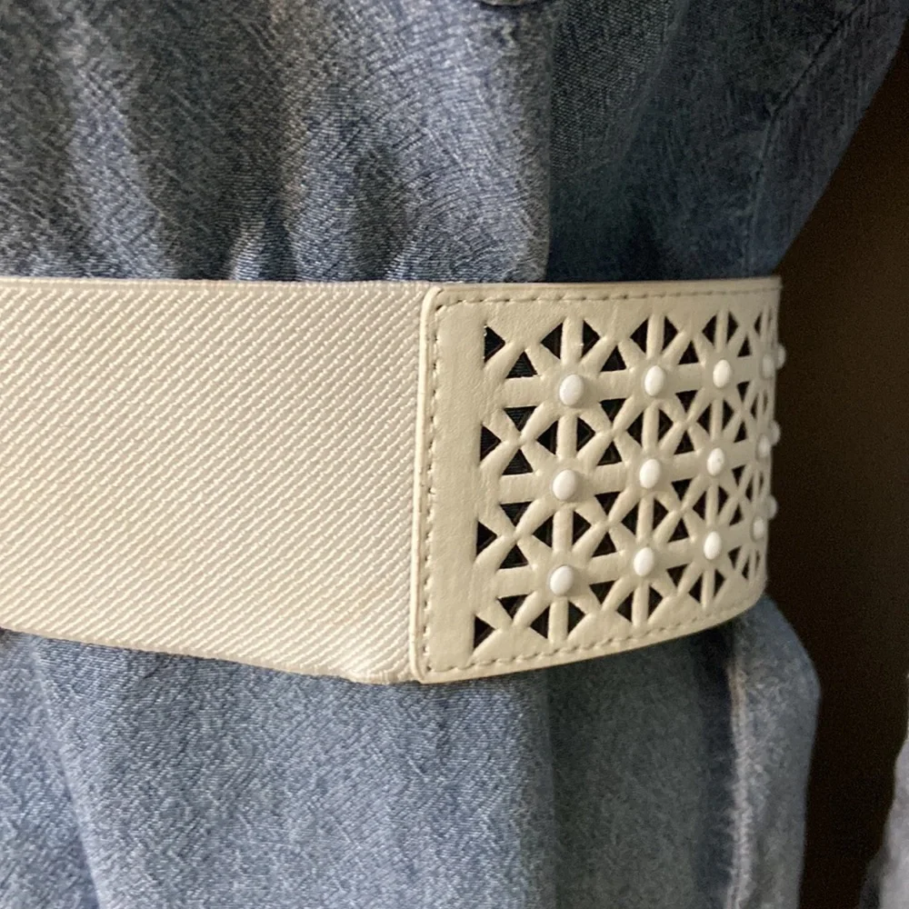 N/A white cut