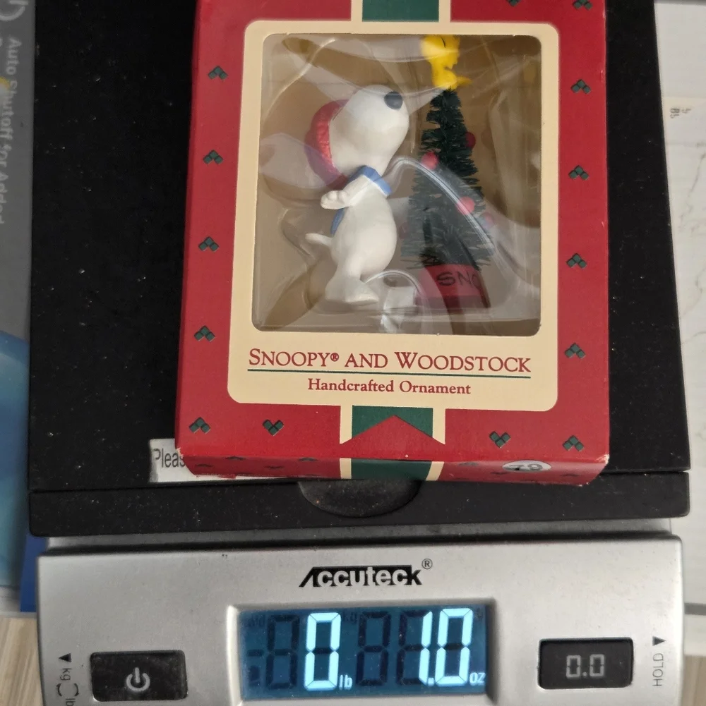 Hallmark snoopy woodstock