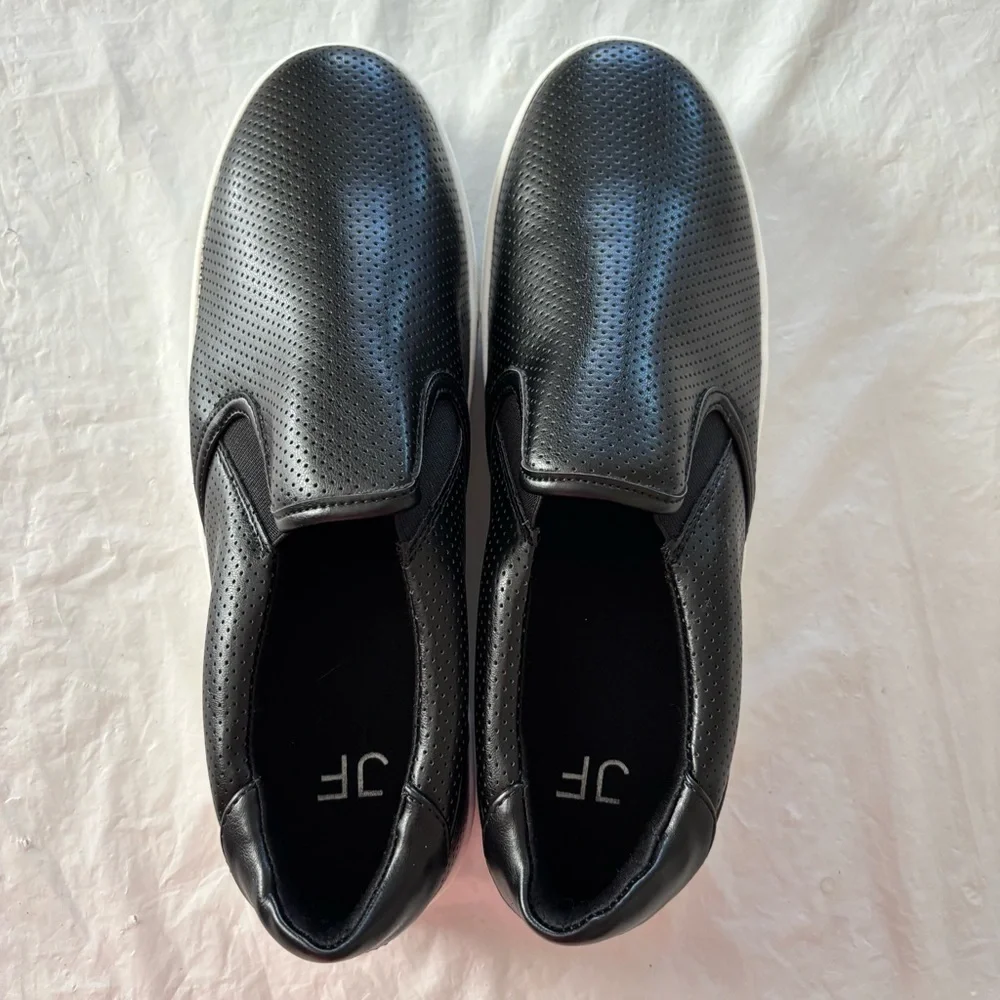 JustFab style featuring see