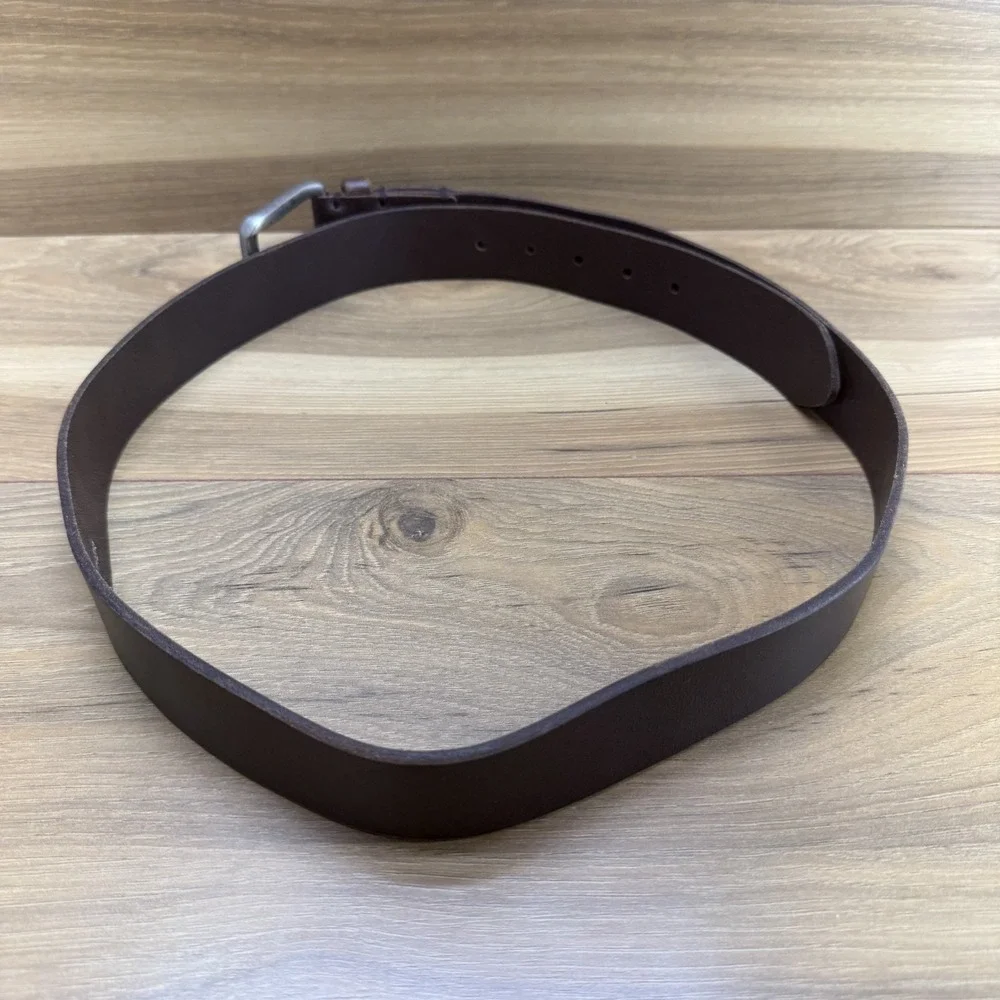 Fossil Mens Belt Size 42 Dark Brown Leather