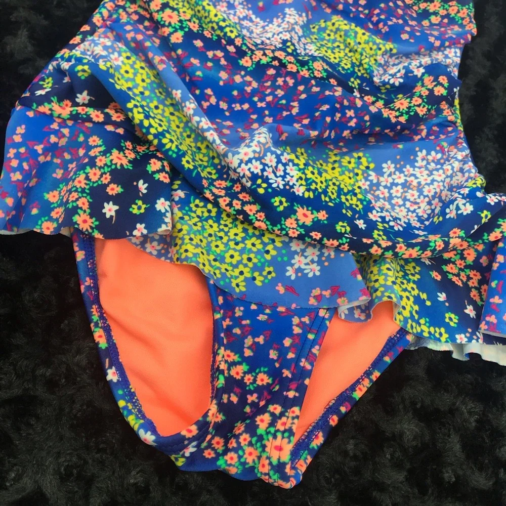 Arizona Jean Company super colorful