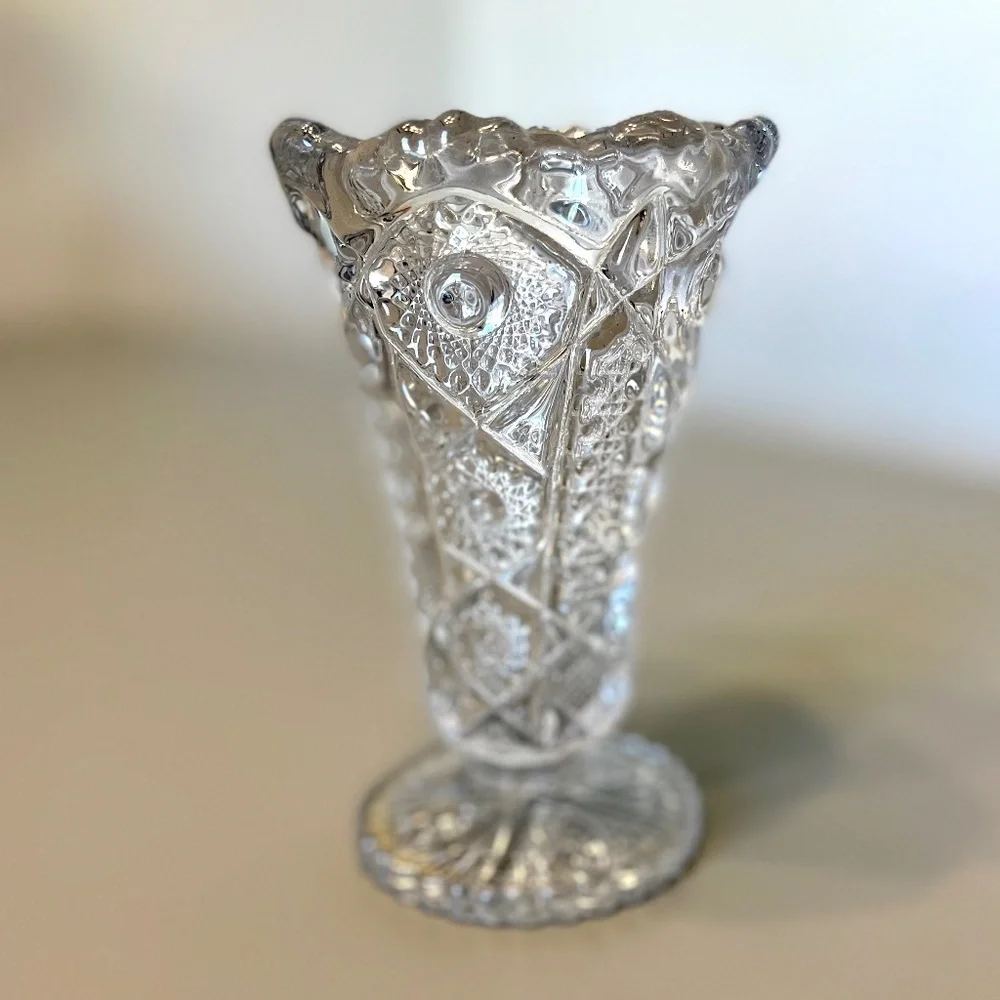 Imperial Glass Arthur Lorch 536 Hobstart & Button Pattern Vase 1980s