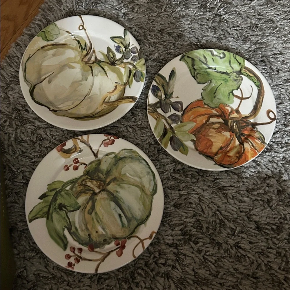 Williams Sonoma Autumn Pumpkin 3 Salad Plates